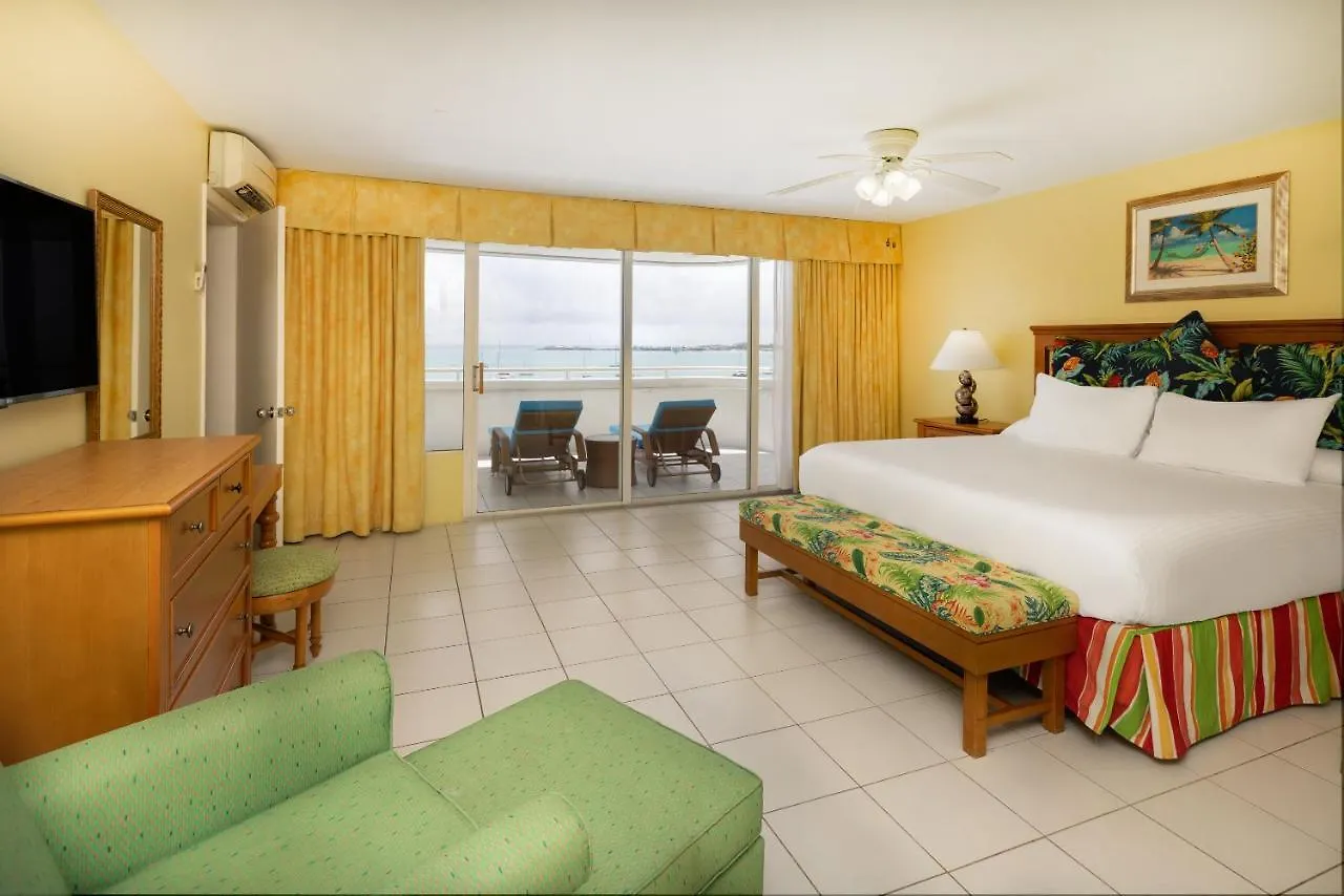 The Atrium Beach Resort And Spa, Ascend Hotel Collection シンプソン・ベイ