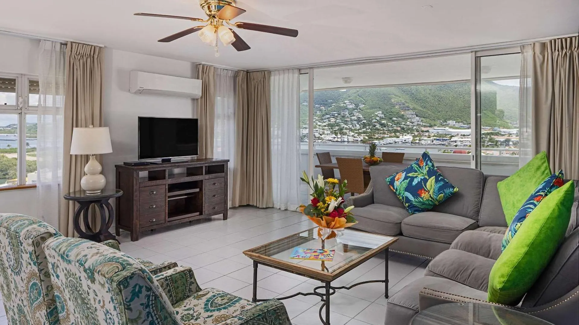 The Atrium Beach Resort And Spa, Ascend Hotel Collection シンプソン・ベイ