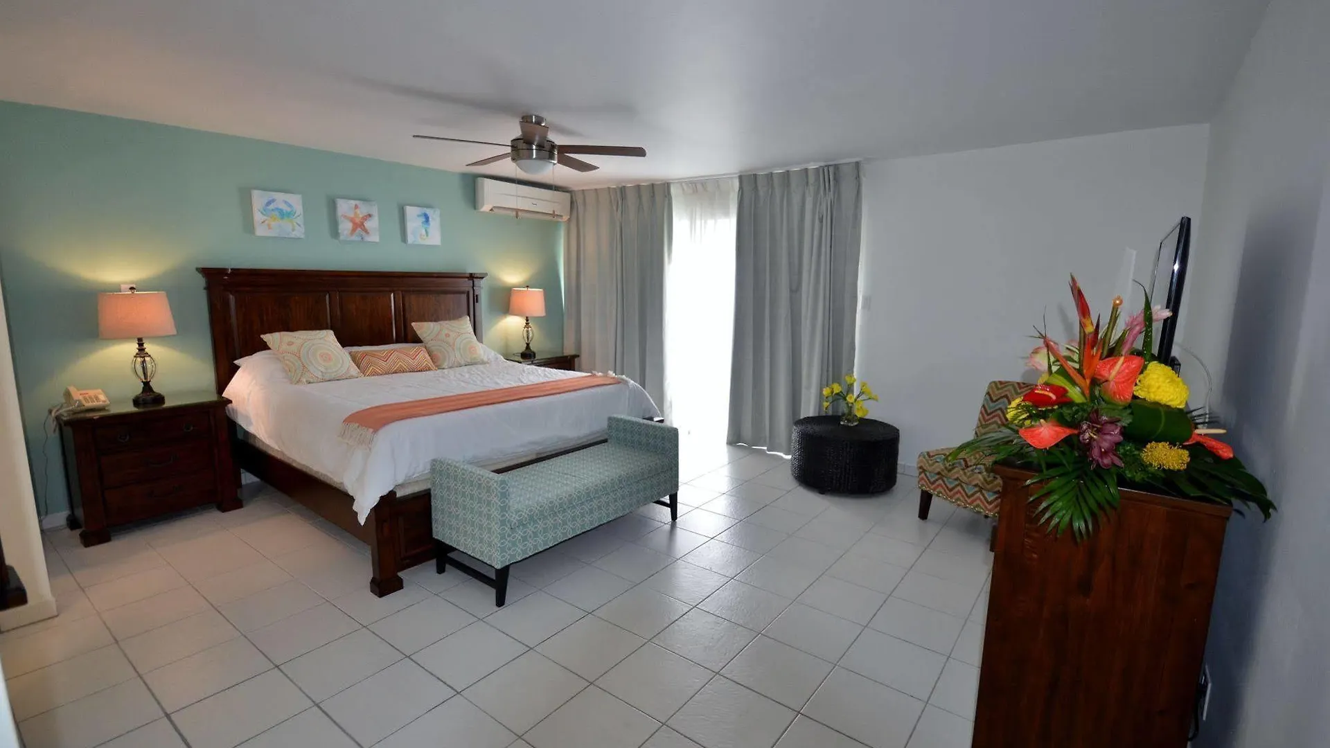 The Atrium Beach Resort And Spa, Ascend Hotel Collection シンプソン・ベイ 4*,