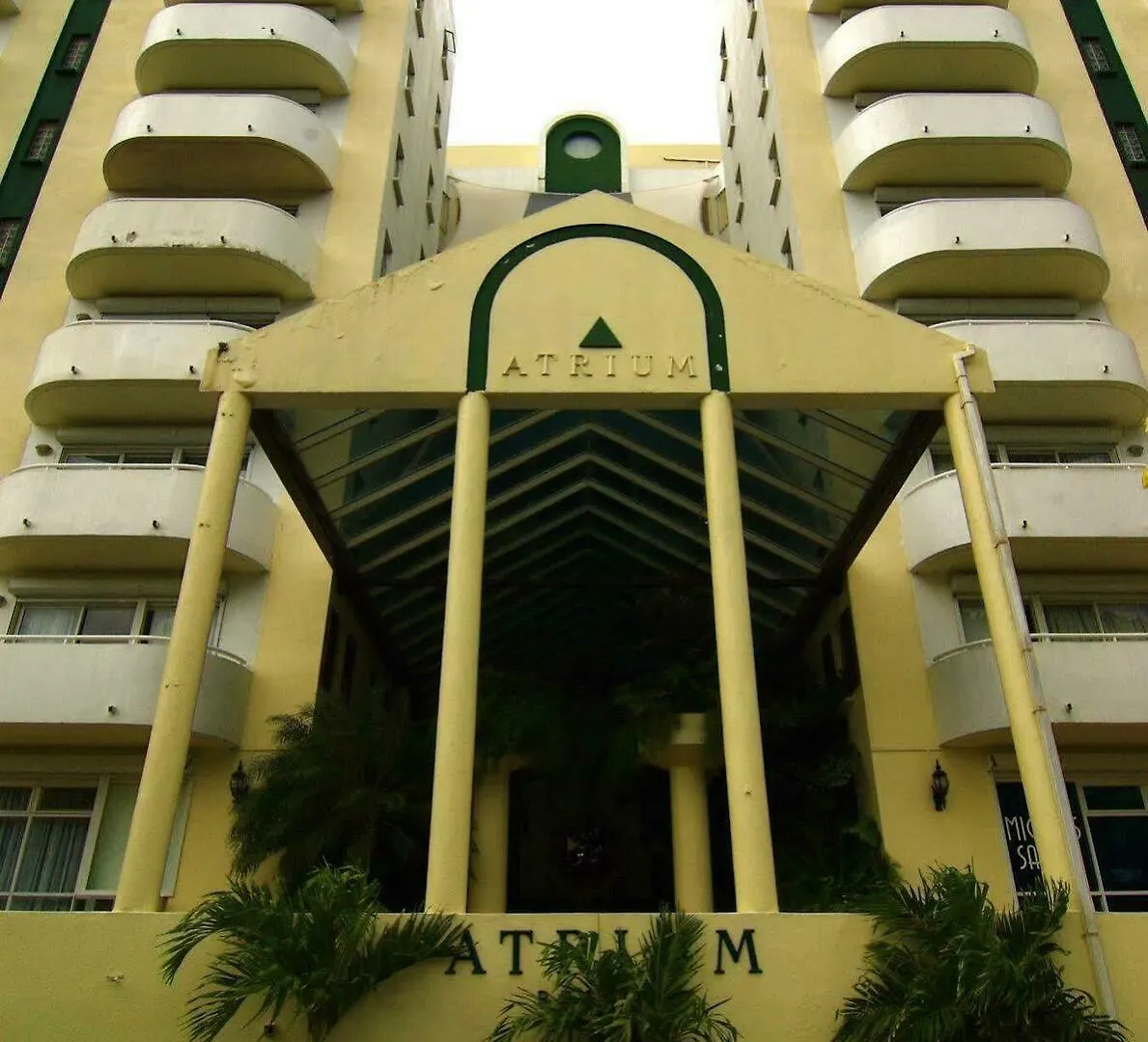 The Atrium Beach Resort And Spa, Ascend Hotel Collection シンプソン・ベイ